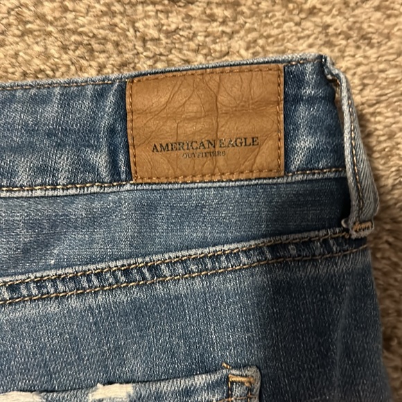 American Eagle distressed jean shorts - Picture 10 of 10